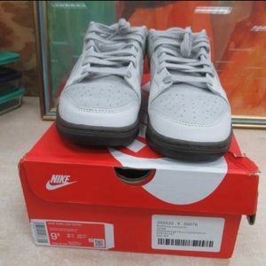 Men's Size 9.5 Nike Retro Dunk Low Phantom Lt Iron-Ore Ironstone